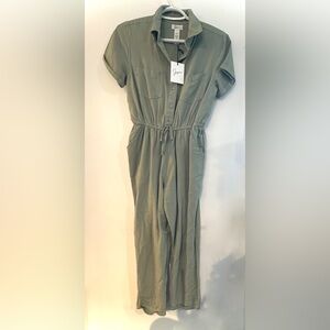 Japna Olive Green Jumpsuit
